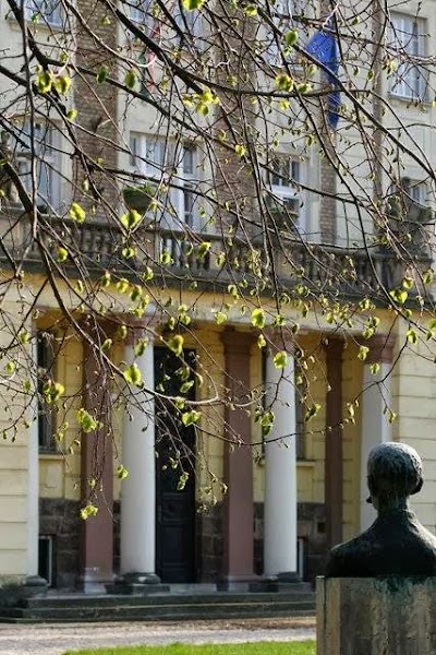 Photos of &Oacute;budai Egyetem Alba Regia Műszaki Kar M&eacute;rn&ouml;ki Int&eacute;zet