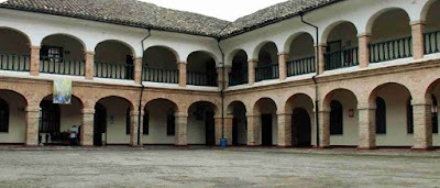Photos of Fundaci&oacute;n Universitaria De Popay&aacute;n Sede San Camilo
