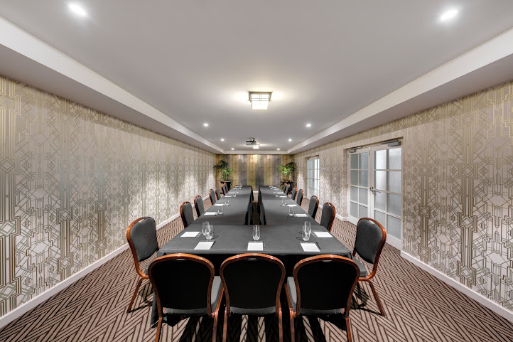 Hotel Kurrajong Canberra by null