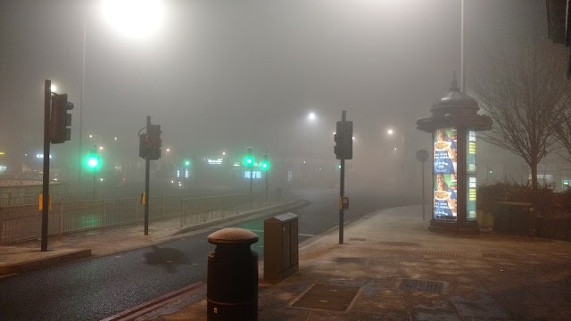 Hendon Central London Underground Station