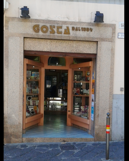 Gosta Adriano Coloniali