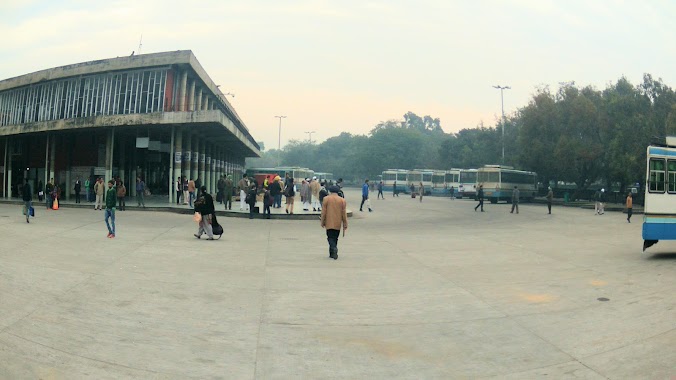 ISBT Bus Station, Author: Aakash Bawa