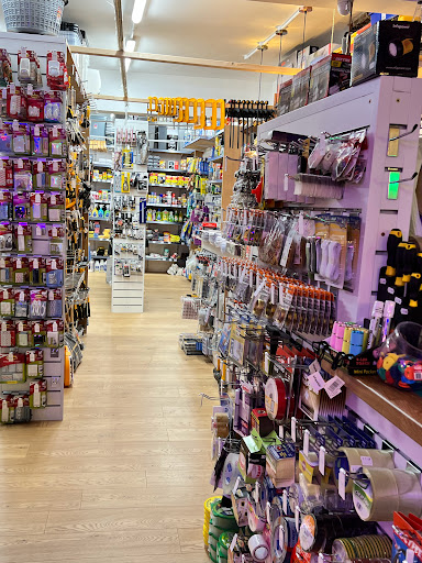 Bromley Hardware - Visual