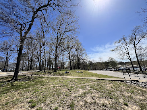 Beach Piedmont Park - Thumbnail