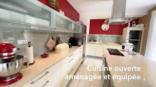 Photo n°2 de CV Immobilier - Nicolas Vayrac à Louviers (Agence immobilière)