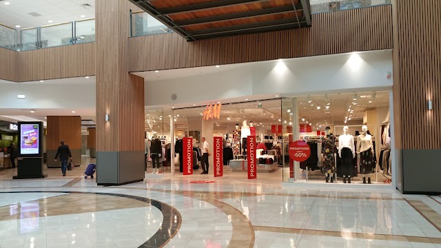 H&M