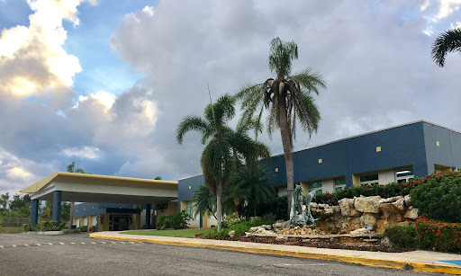 Metro Pavía Clinic, Arecibo