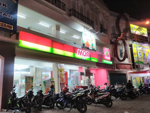 Mor Store, Author: Alung Ng