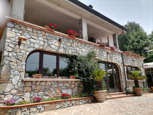 Ristorante Pizzeria B&B Marinella