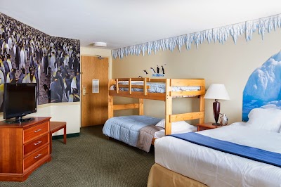Photos of 816 Hotel