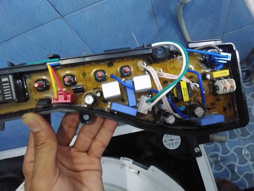 Bengkel Elektronik Parung Tanjung, Author: Pratikno Susilo