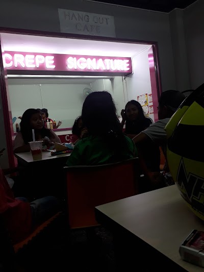 Photos of Crepe Signature