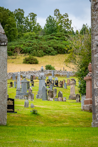 Dores Parish Churchyard - Thumbnail