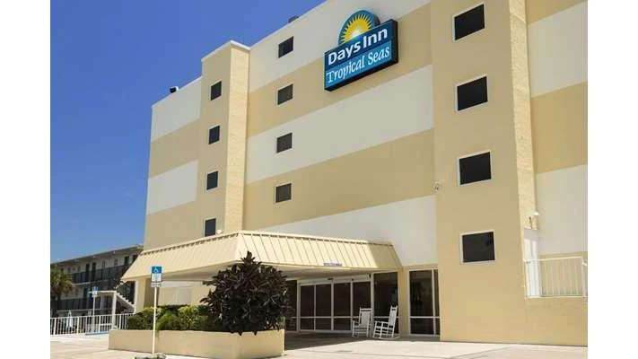 Days Inn by Wyndham Daytona Oceanfront