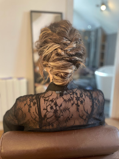 Madame DiDi Coiffure - Thumbnail