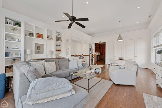 Berkshire Hathaway HomeServices-The Jones Group by null