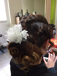 Photo n°10 de Ng Coiffure à Bambiderstroff (Salon de coiffure)