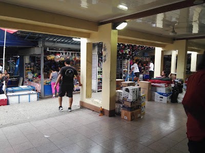 Photos of Golfito deposit Naturman