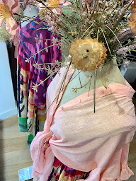 Photo n°19 de Mes Demoiselles Aix-en-Provence à Aix-en-Provence (Magasin d'articles en soie)