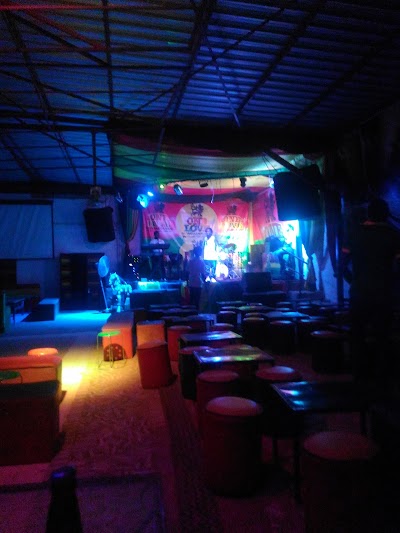 Photos of One Love Caf&eacute;