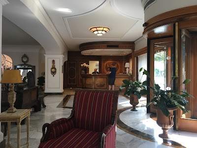 Photos of Grand Hotel Ambassadors