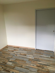 Photo n°25 de SNB Peinture à Le Tanu (Peintre en bâtiment)