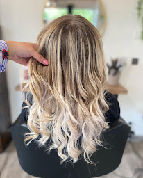 Photo n°12 de L’atelier de Fanny à Segonzac (Salon de coiffure)