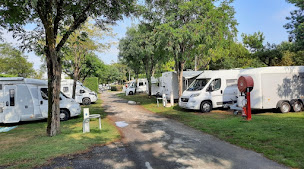 Photo n°18 de Aire de camping-car à Saint-Pierre-d'Oléron (Terrain pour camping-cars)