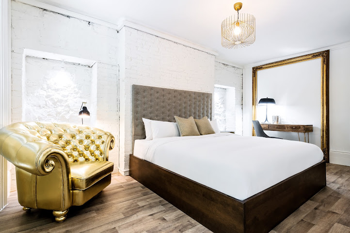 Le C3 Hôtel by null