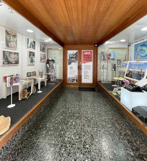 BAZART GALLERY - Visual