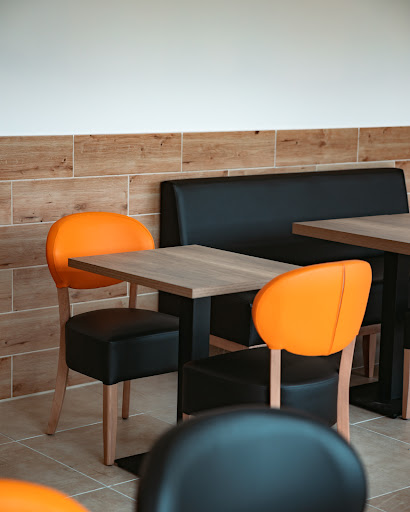 Photo 2 - LE SUPREME BURGER