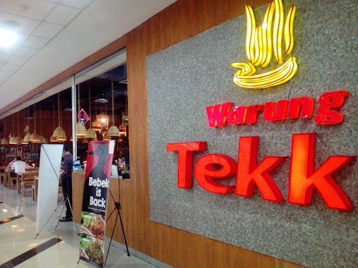 Warung Tekko Blu Plaza, Author: Tony Burhanudin