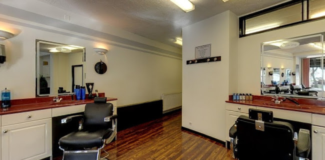 The Broadway Barber Shop