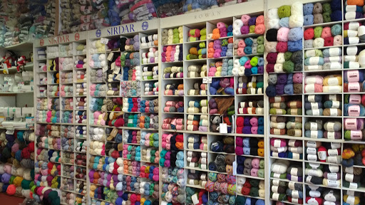 Clare Wools - Visual