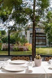 Photo n°90 de La Flibuste - Restaurant Gastronomique Villeneuve-Loubet à Villeneuve-Loubet (Restaurant méditerranéen)