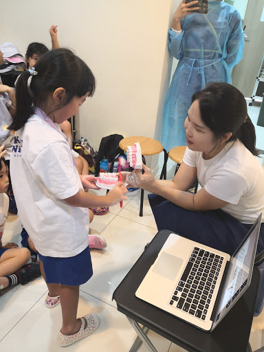 Q & M Dental Surgery (Bukit Timah) (Beauty World Mrt Exit B) - Thumbnail