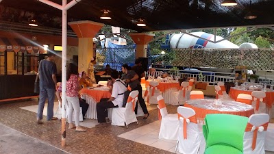 Photos of WARKOP 588