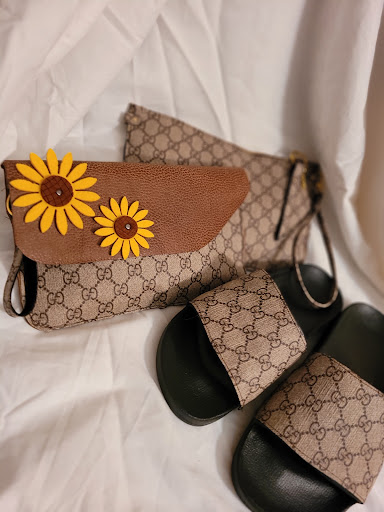 Calee Bags Logo