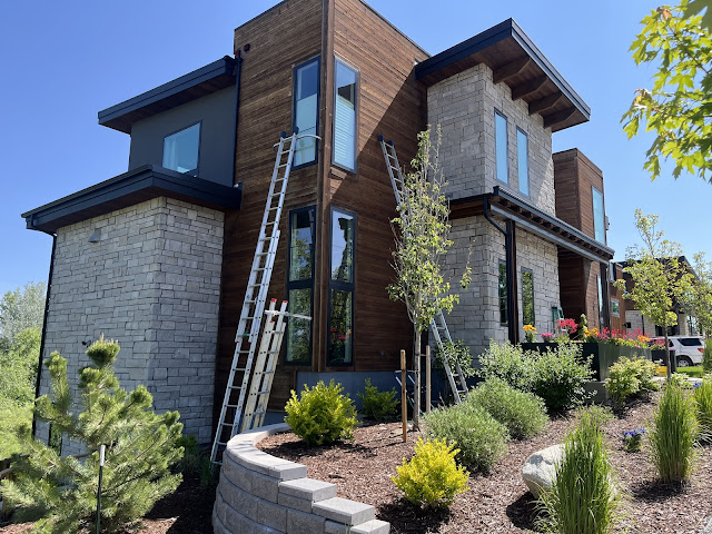 Gallery of Shine On Window Cleaning located in  - Verified Window Cleaning Service near me.