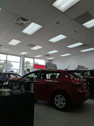 Uptown KIA Gallery - Canada