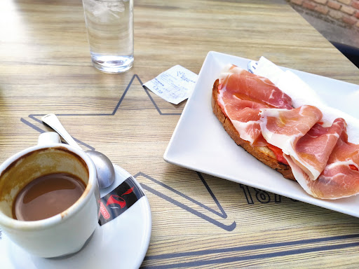 Cafetería El Pinar De Almorox - Thumbnail