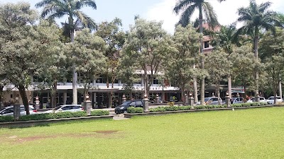Photos of Central Library of UB