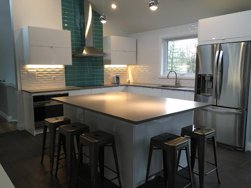 Avatar for I Hate My Bathroom