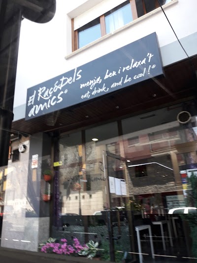 Photos of El rac&oacute; dels amics