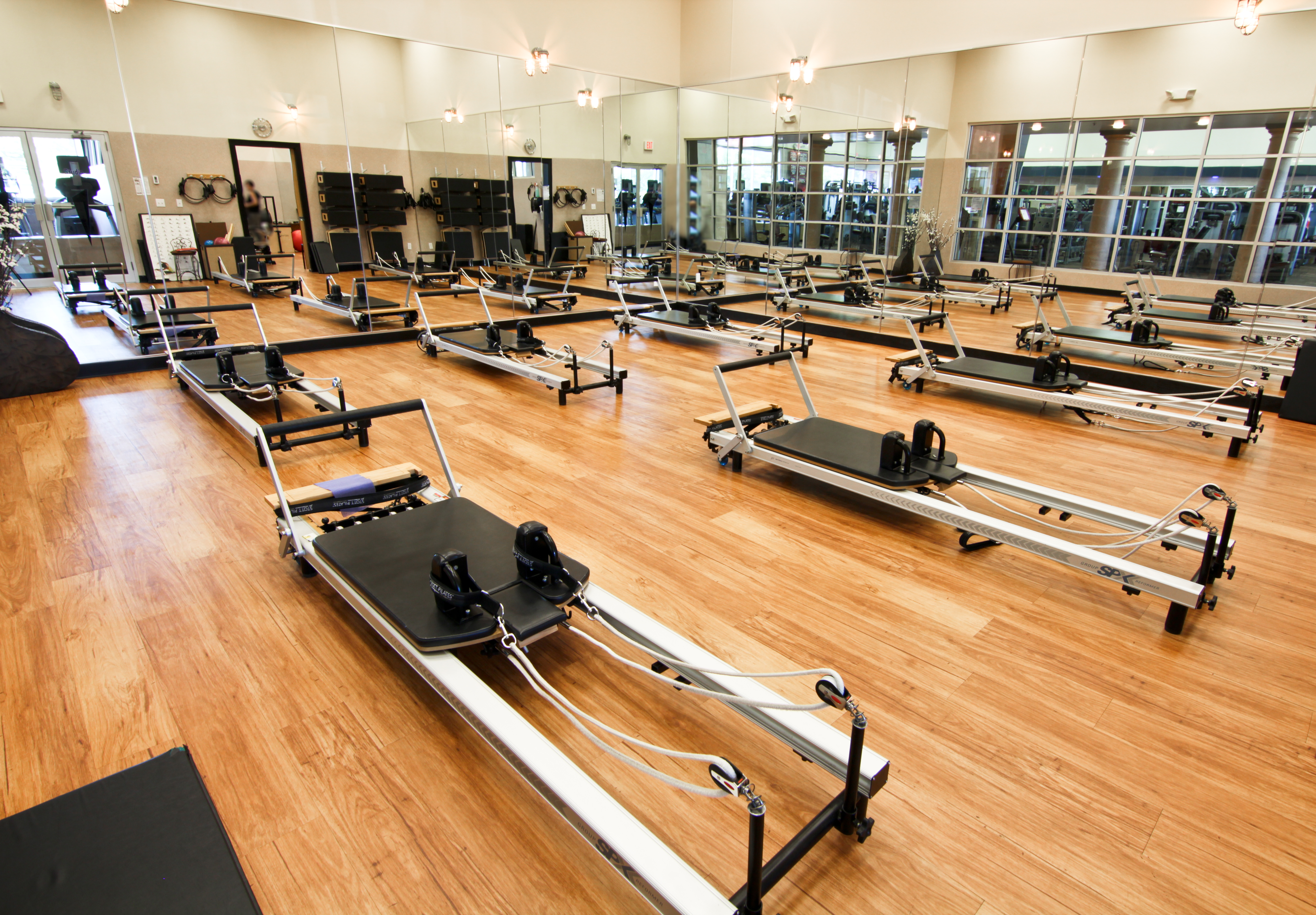 The Edge Fitness Clubs photo 8