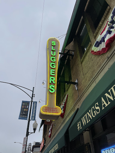 Sluggers World Class Sports Bar and Grill & Dueling Pianos - Thumbnail