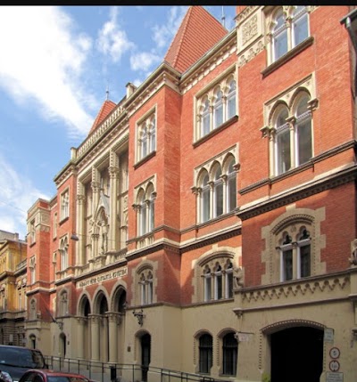 Photos of P&aacute;zm&aacute;ny P&eacute;ter Catholic University