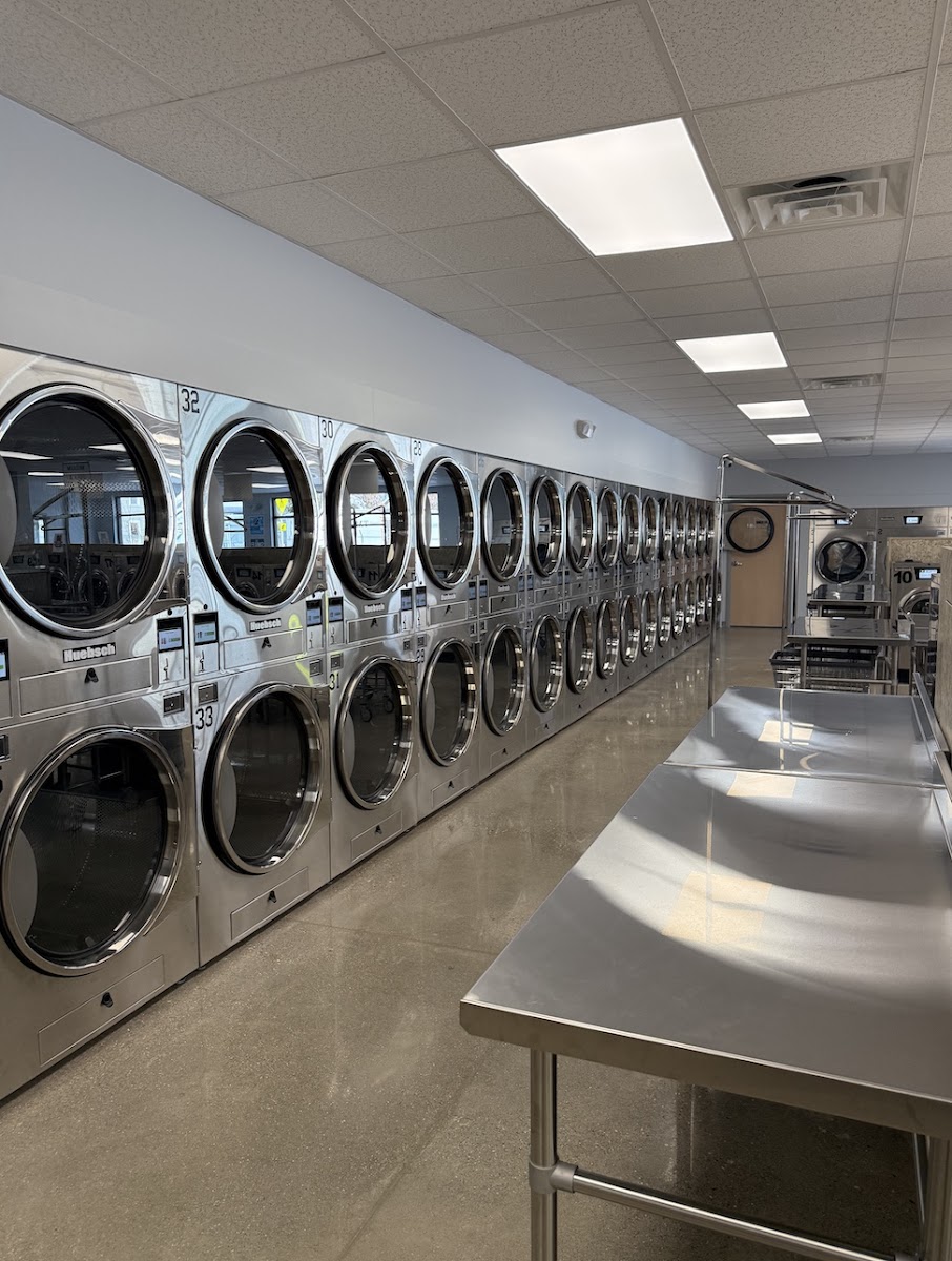 Bob's Laundromat laundromat interior in Grand Rapids, MI