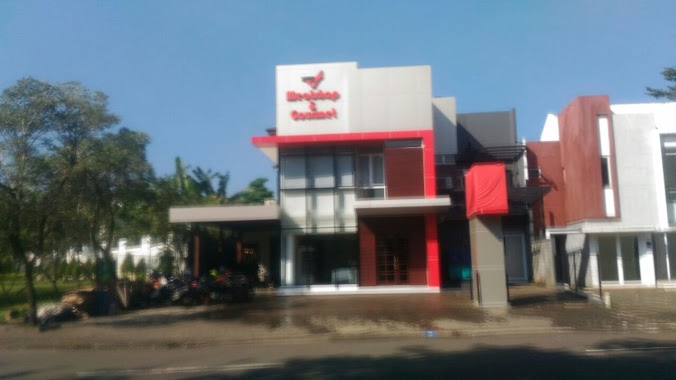 Indoguna Meatshop & Gourmet BSD, Author: Nabilla Ardhini