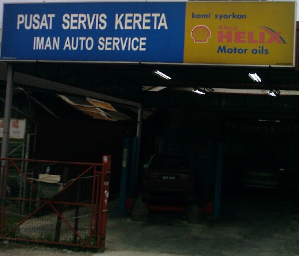 Pusat servis kereta near me